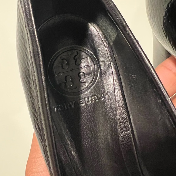 Tory Burch Pumps Size 7.5 - Picture 3 of 8